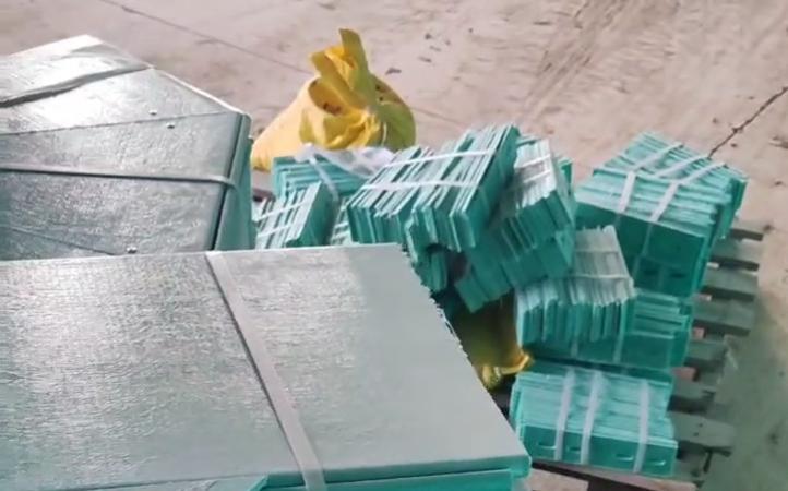 昆明玻璃鋼電纜橋架